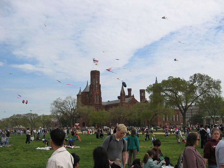 01 flying kites on the mall, Smithsonian castle.jpg